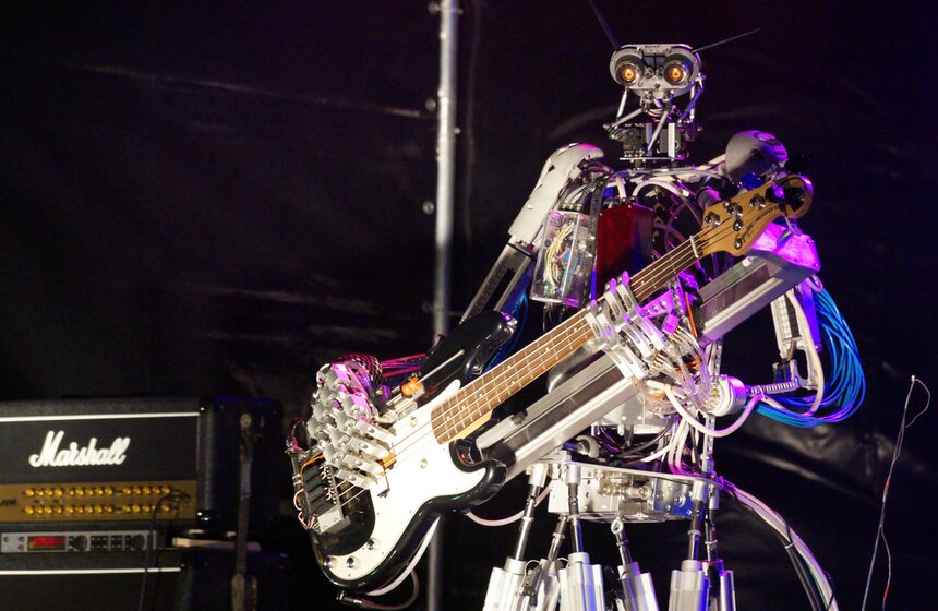 В Москве прошел концерт единственной в мире рок-группы роботов 17 фото