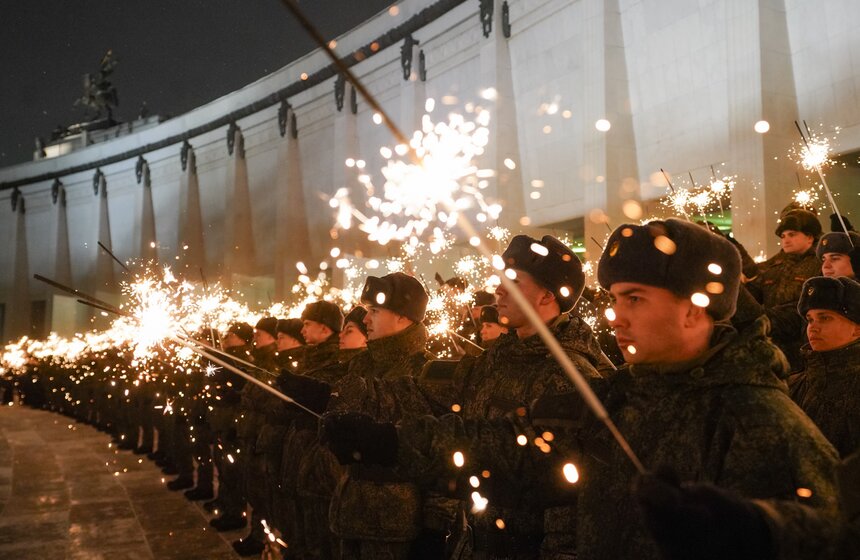 Всероссийская акция "Искра надежды" прошла в Музее Победы 18 фото