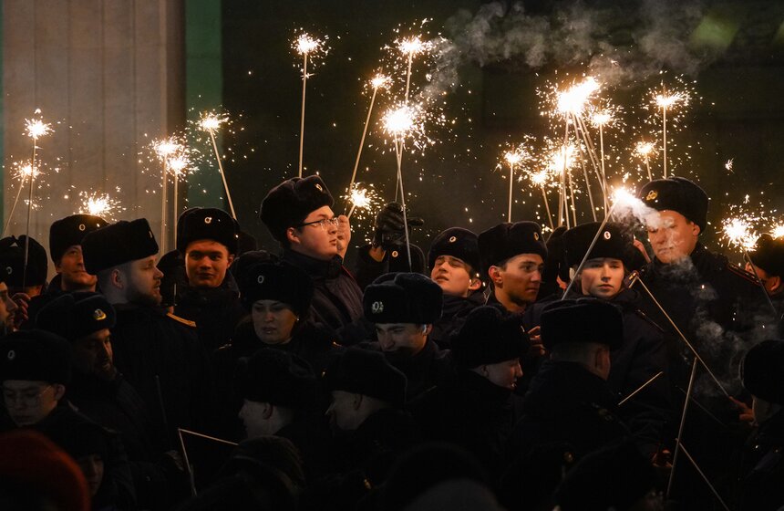 Всероссийская акция "Искра надежды" прошла в Музее Победы 14 фото