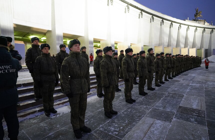 Всероссийская акция "Искра надежды" прошла в Музее Победы 3 фото