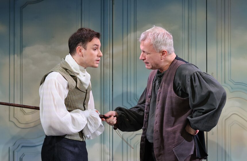 Премьера спектакля "Расстроенная семья" состоялась в Малом театре 15 фото