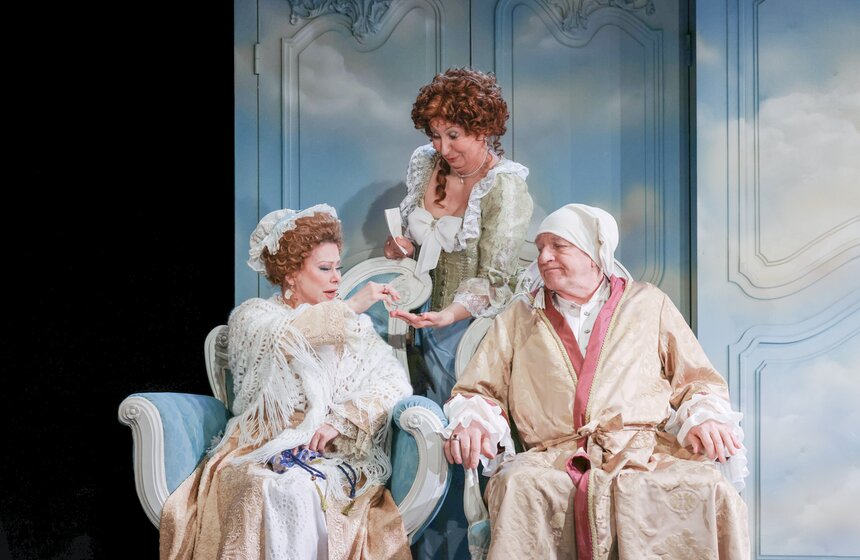 Премьера спектакля "Расстроенная семья" состоялась в Малом театре 6 фото