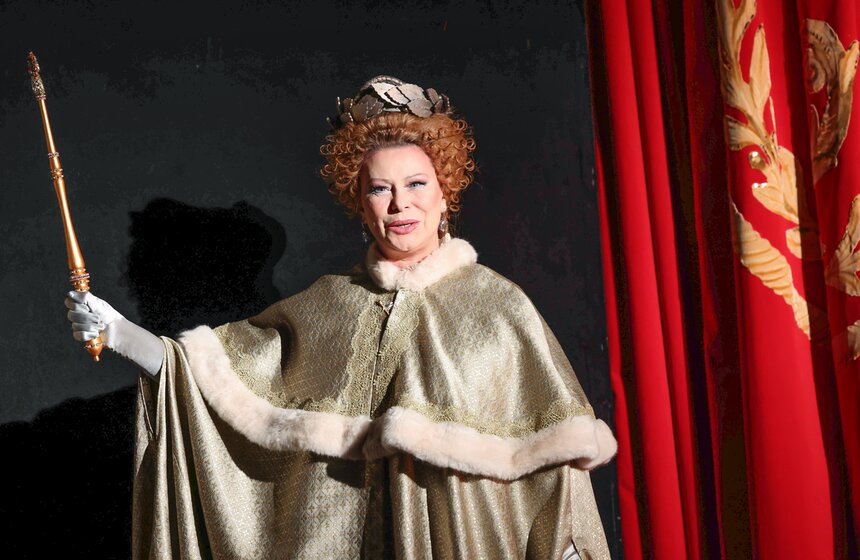 Премьера спектакля "Расстроенная семья" состоялась в Малом театре 4 фото