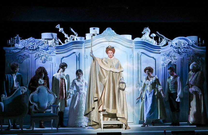 Премьера спектакля "Расстроенная семья" состоялась в Малом театре 3 фото