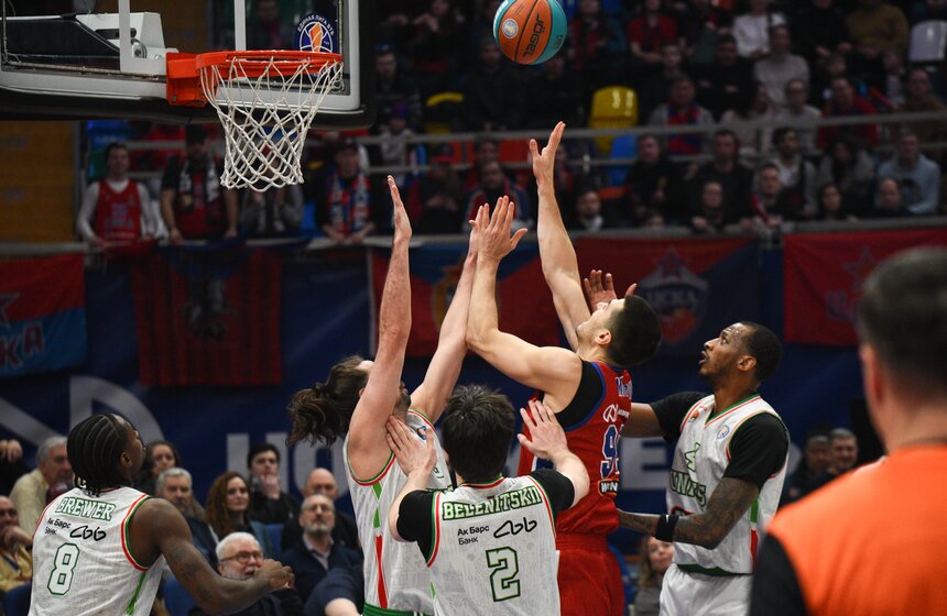 ЦСКА одержал победу над УНИКС в матче Единой лиги ВТБ 13 фото