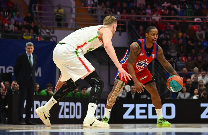 ЦСКА одержал победу над УНИКС в матче Единой лиги ВТБ 25 фото