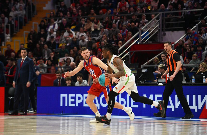 ЦСКА одержал победу над УНИКС в матче Единой лиги ВТБ 21 фото