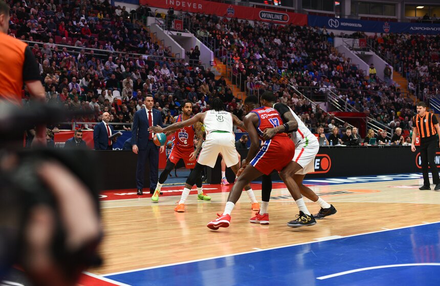 ЦСКА одержал победу над УНИКС в матче Единой лиги ВТБ 18 фото