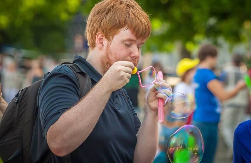 В парке ВДНХ прошел парад мыльных пузырей Dreamflash 14 фото