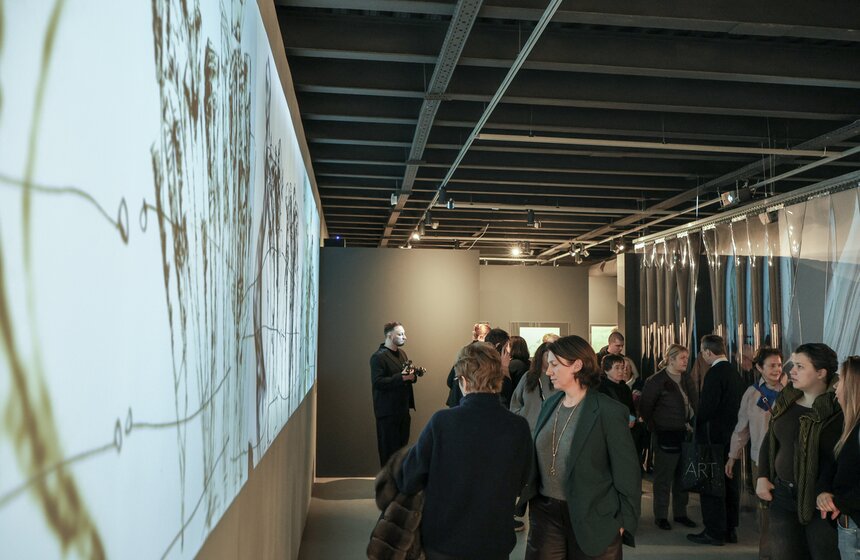 Персональная выставка графика Дмитрия Лиона открылась в Москве 9 фото