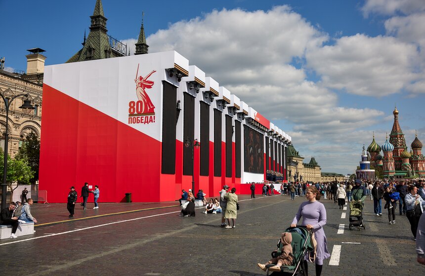 Музей под открытым небом к 80-й годовщине Парада Победы заработал на Красной площади 6 фото