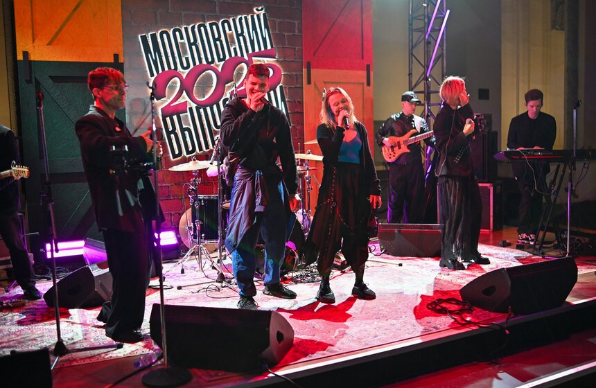 На ВДНХ прошел общегородской выпускной 40 фото