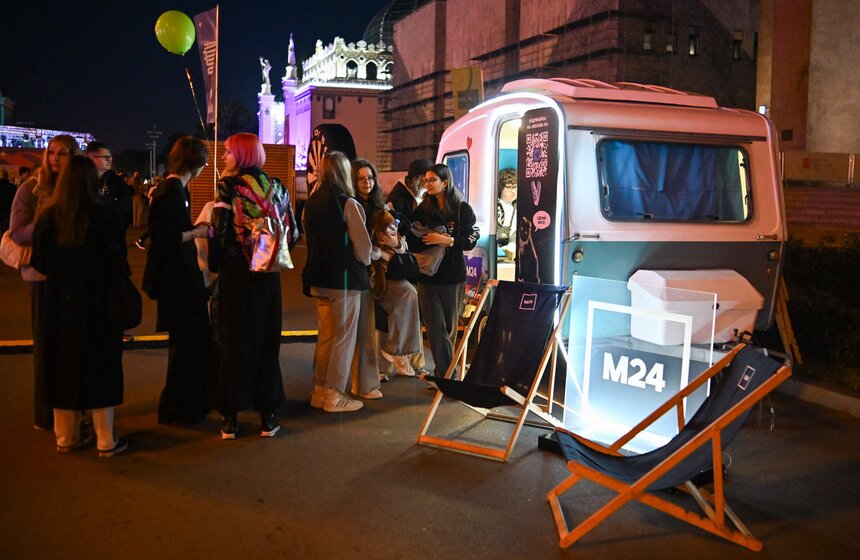 На ВДНХ прошел общегородской выпускной 38 фото