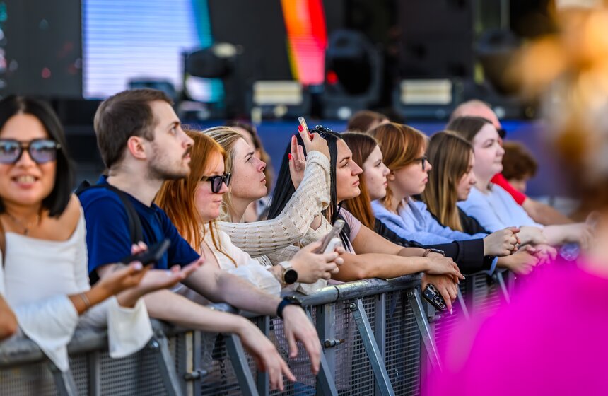 Фестиваль света "Проекция" прошел в кинопарке "Москино" 2 фото