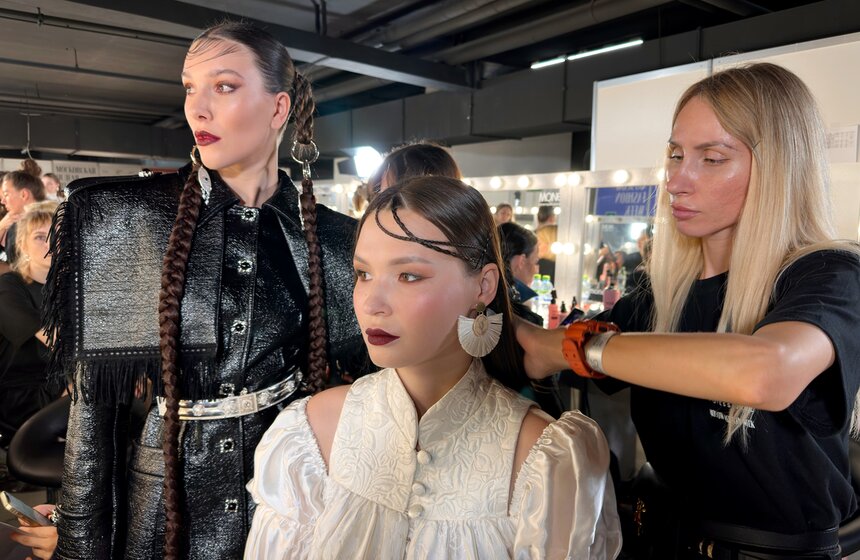 Неделя моды завершилась в Москве 16 фото