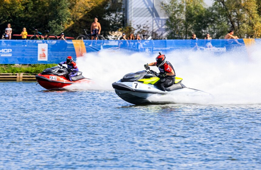 Фестиваль водно-моторных видов спорта прошел в Москве 4 фото