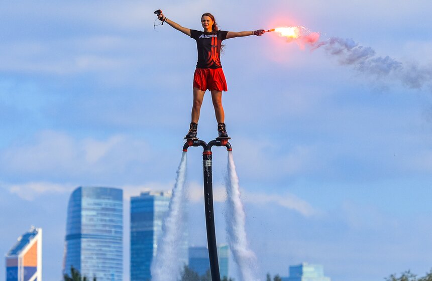 Фестиваль водно-моторных видов спорта прошел в Москве 13 фото