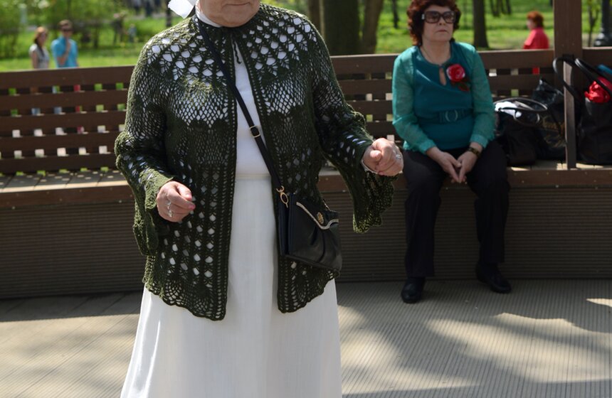 В  "Царицыно" открылась танцевальная площадка 16 фото