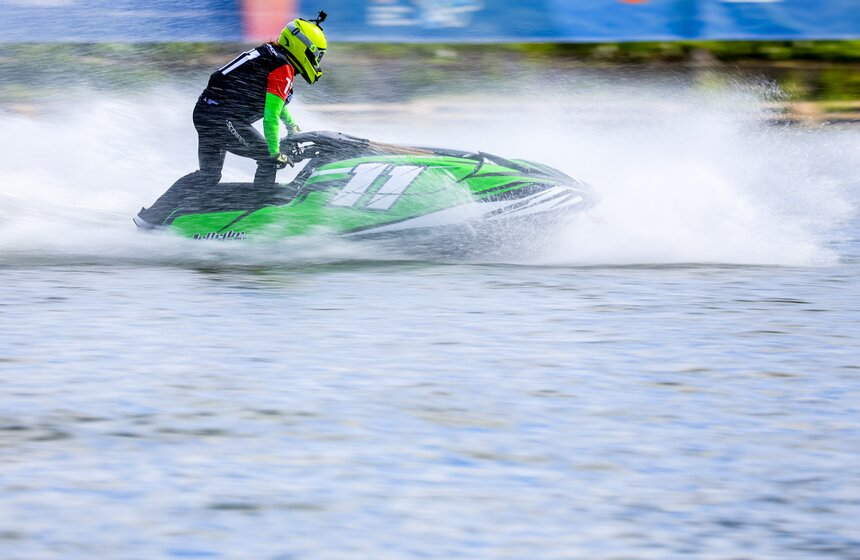 Фестиваль водно-моторных видов спорта прошел в Москве 29 фото