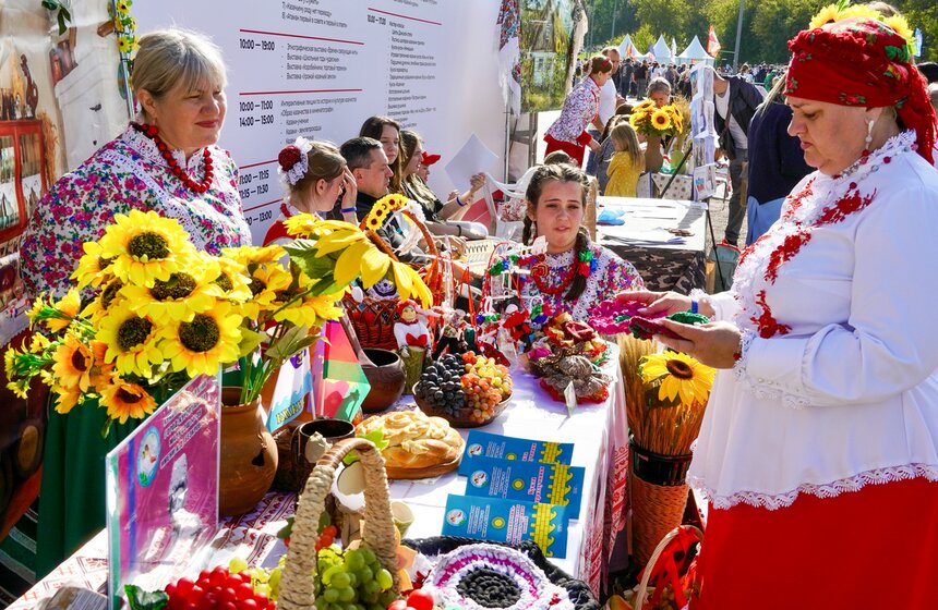 ХI Международный фестиваль "Казачья станица Москва" прошел в "Коломенском" 5 фото