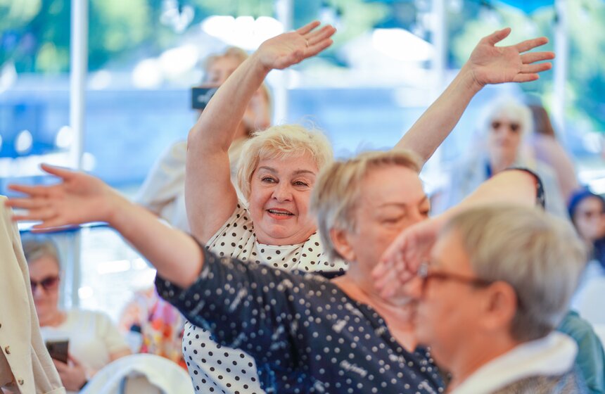 Теплоходная прогулка "Добрый рейс" прошла в честь Дня города в Москве 27 фото