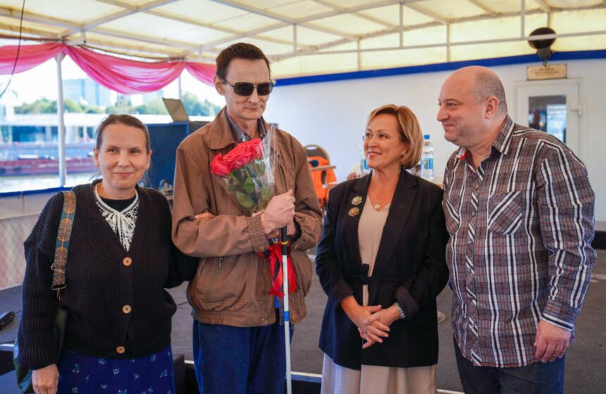 Теплоходная прогулка "Добрый рейс" прошла в честь Дня города в Москве 11 фото