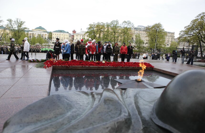В Москве прошла патриотическая акция "Рубежи Славы" 13 фото