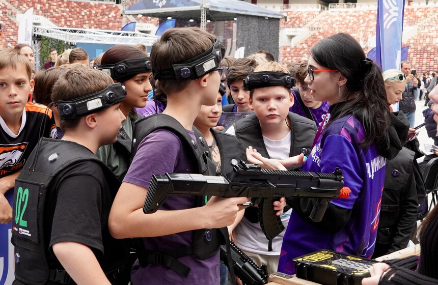 Фестиваль "Киберзарница-2025" прошел в "Лужниках" 18 фото