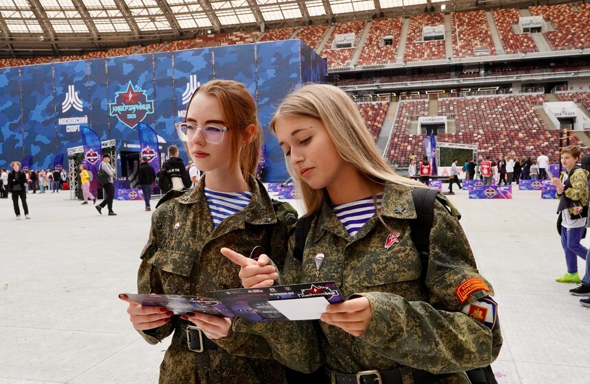 Фестиваль "Киберзарница-2025" прошел в "Лужниках" 12 фото