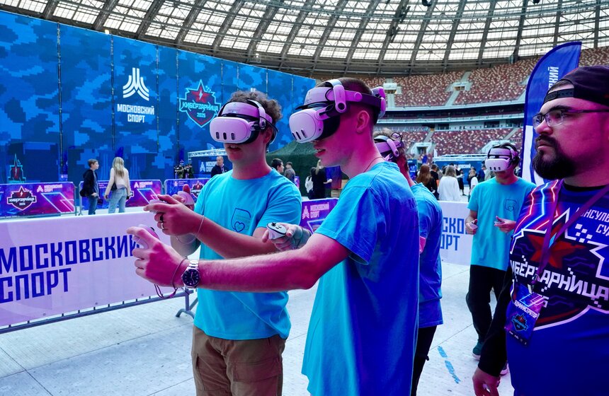 Фестиваль "Киберзарница-2025" прошел в "Лужниках" 15 фото