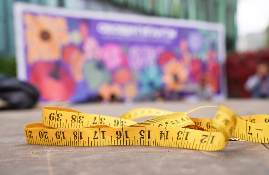 Тыкву весом 969 кг представили на выставке "Овощи-гиганты" 22 фото