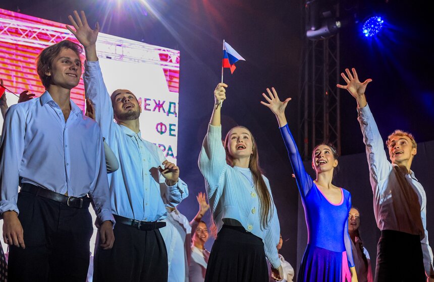 Международный фестиваль театральных школ стран БРИКС+ стартовал в Москве 23 фото