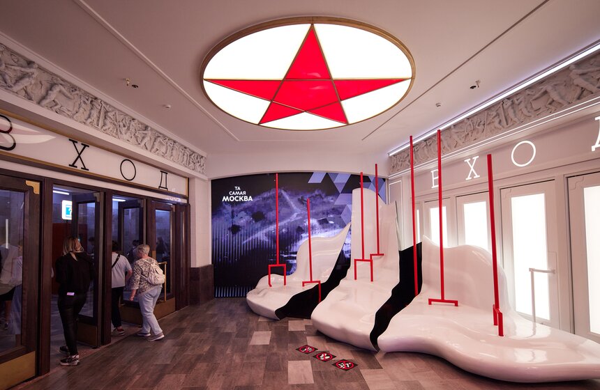 В "Манеже" открылась интерактивная выставка "Та самая Москва" 8 фото