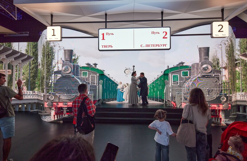 В "Манеже" открылась интерактивная выставка "Та самая Москва" 4 фото