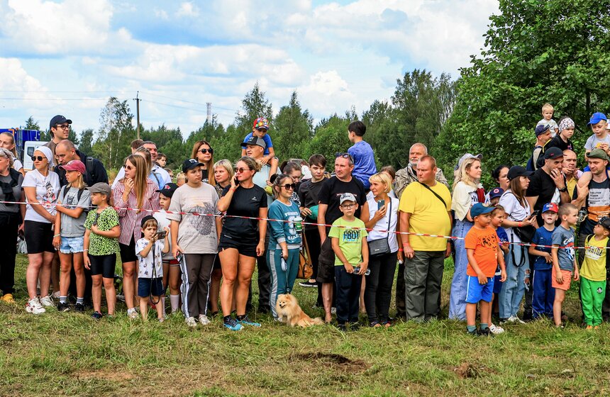 Автомобильные гонки по бездорожью прошли в Твери 4 фото