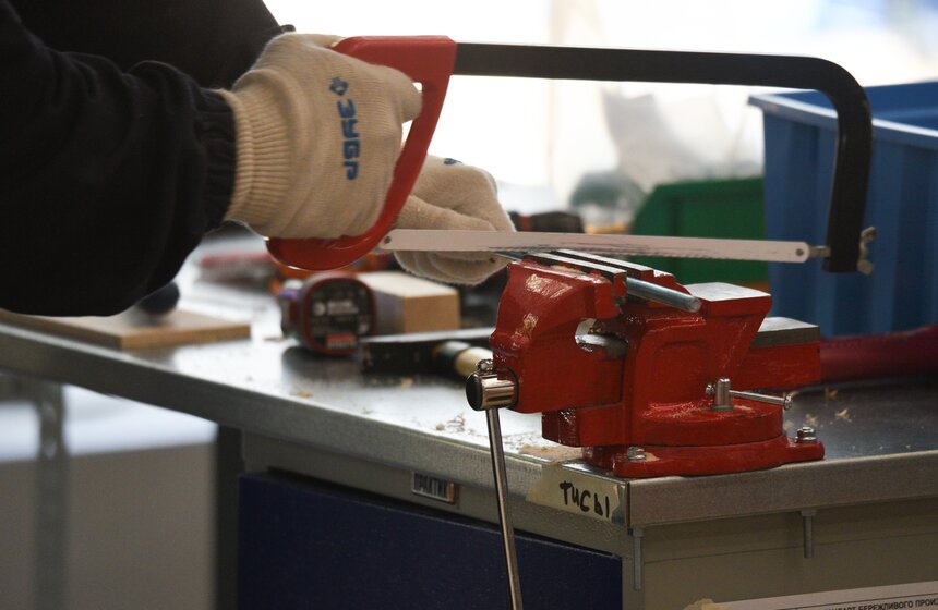 "Ростех" отметил лучших специалистов на чемпионате "Время первых" 16 фото