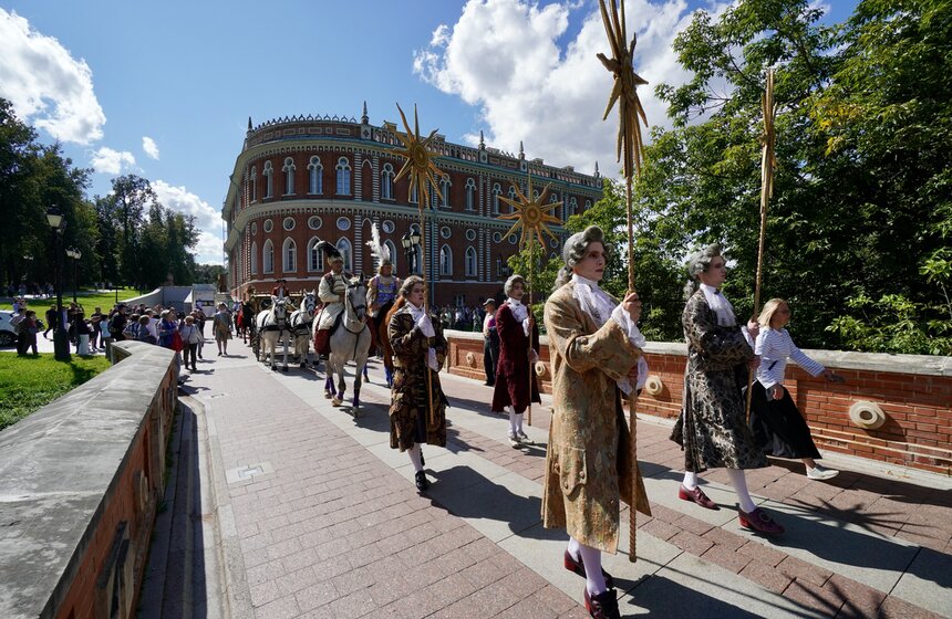 В музее-заповеднике "Царицыно" показали представление к 250-летию усадьбы 19 фото