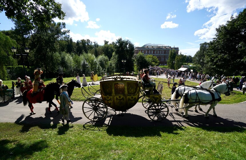 В музее-заповеднике "Царицыно" показали представление к 250-летию усадьбы 20 фото