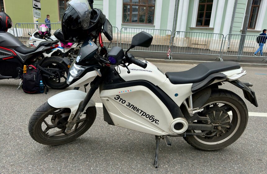 Первый в истории Московский транспортный электрофестиваль прошел в столице 10 фото