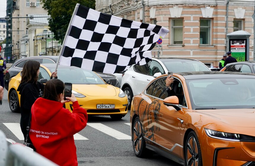 Первый в истории Московский транспортный электрофестиваль прошел в столице 22 фото