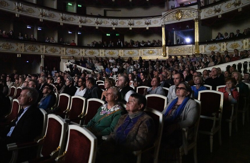 Сбор труппы Малого театра прошел 26 августа 16 фото