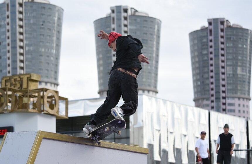 Фестиваль уличной культуры и спорта Grand Skate Tour 2025 состоялся в Москве 33 фото