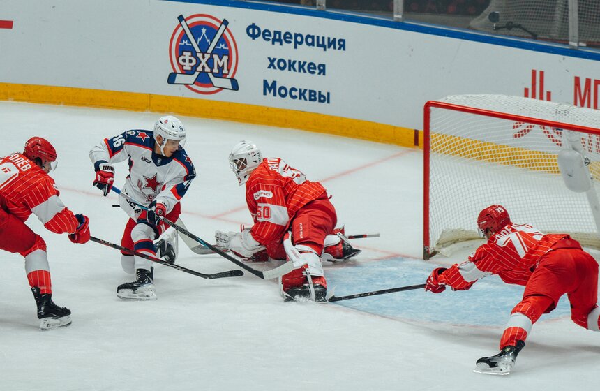 ЦСКА обыграл "Спартак" в матче Кубка мэра Москвы 5 фото