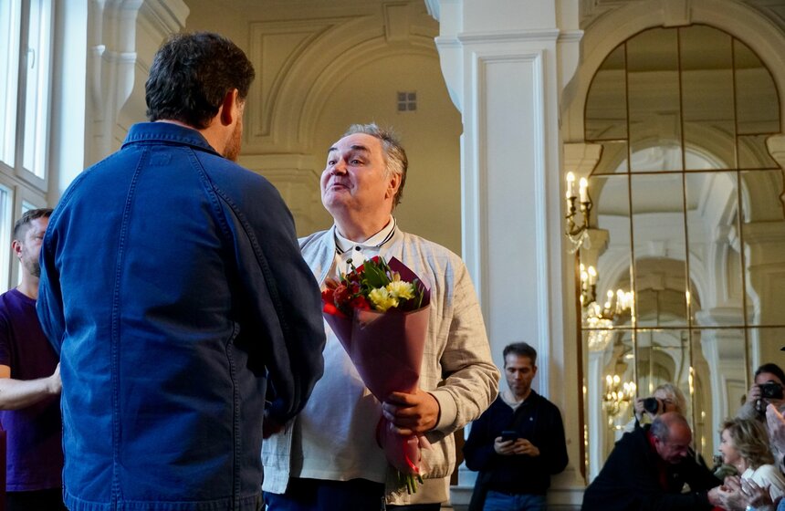 Сбор труппы прошел в Театре Маяковского перед открытием нового сезона 17 фото