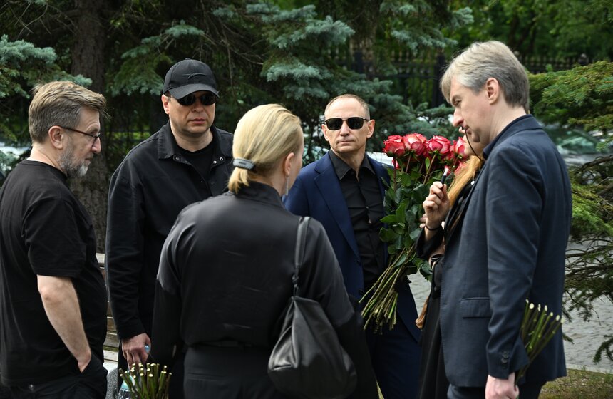 Прощание с режиссером Юрием Морозом прошло в Москве 10 фото
