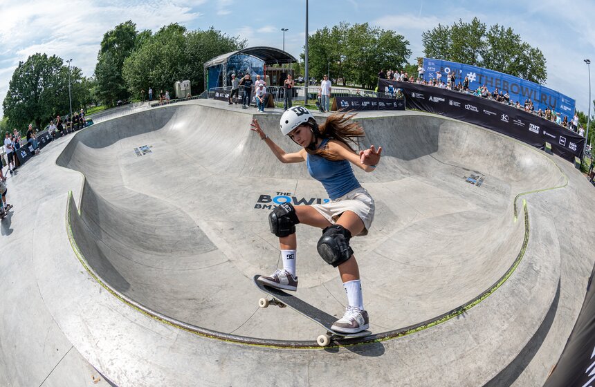 Фестиваль уличного спорта THE BOWL прошел в Москве 16 фото