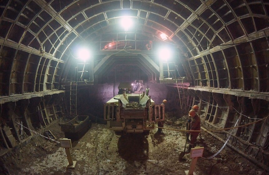 Сергей Собянин посетил строящуюся станцию метро "Бутырская" 9 фото