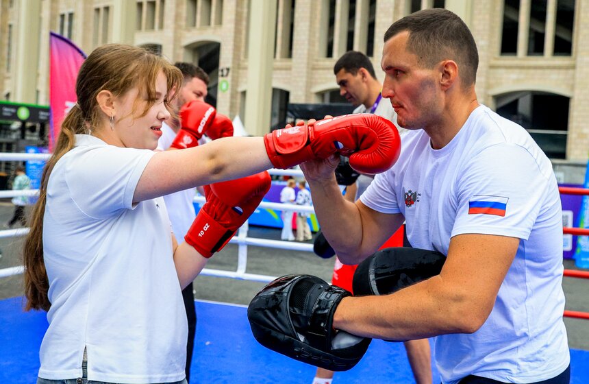 В Москве завершился фестиваль VK Fest с участием звезд эстрады 8 фото