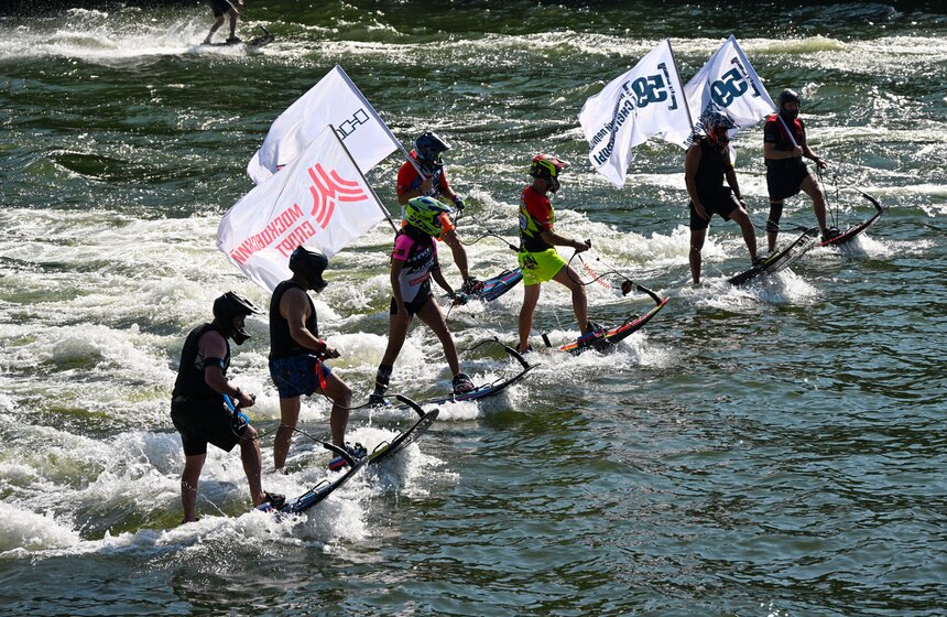 "Гидрофлай-фест" прошел в Измайловском парке в Москве 34 фото