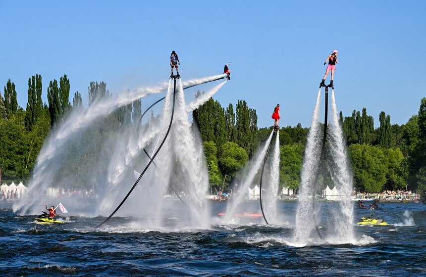 "Гидрофлай-фест" прошел в Измайловском парке в Москве 11 фото